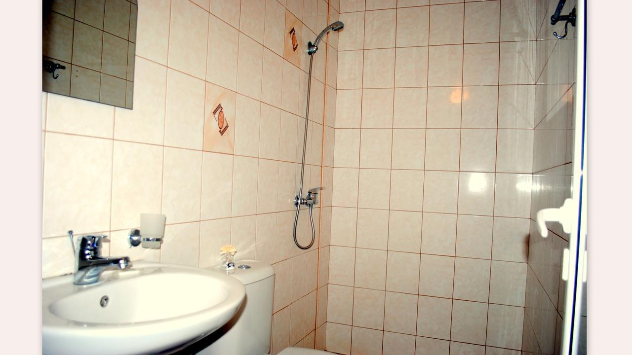 Veda Guest House Pomorie Ngoại thất bức ảnh