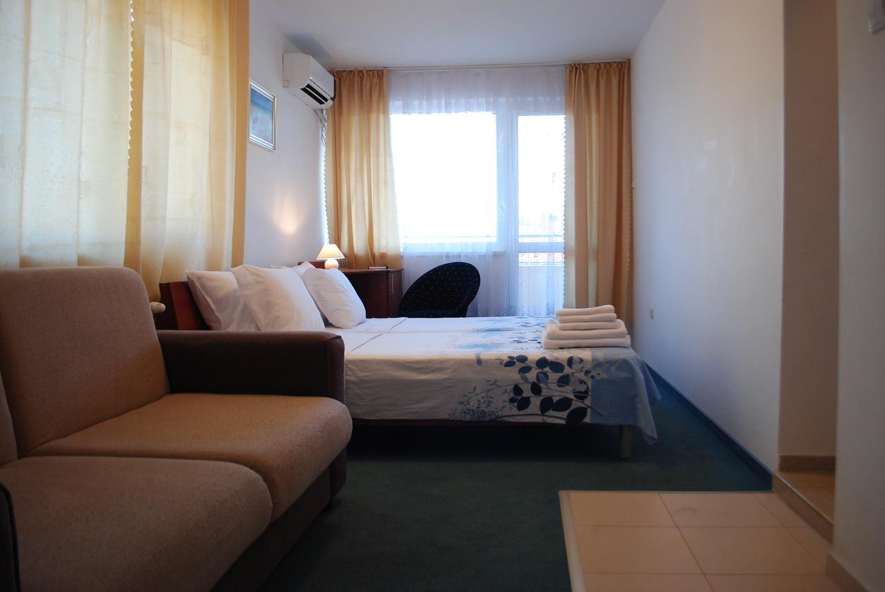 Veda Guest House Pomorie Ngoại thất bức ảnh